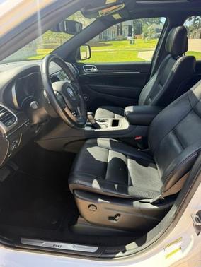 White 2021 Jeep Grand Cherokee Limited