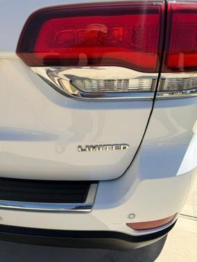 White 2021 Jeep Grand Cherokee Limited
