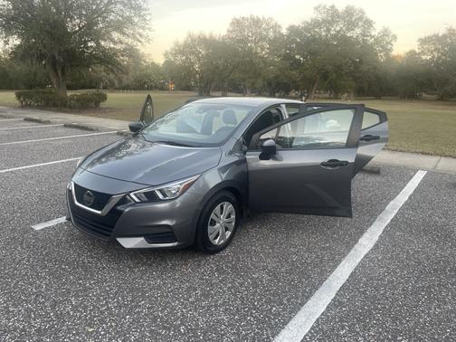 Gray 2022 Nissan Versa S