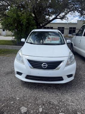 2014 Nissan Versa 1.6 SV