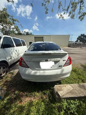 2014 Nissan Versa 1.6 SV