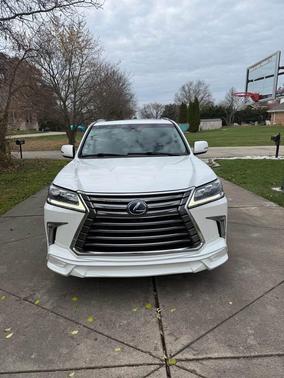 2017 Lexus LX 570 Base