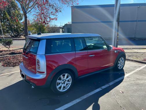 2011 MINI Cooper S Clubman Base