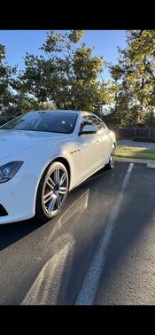 White 2017 Maserati Ghibli S Q4