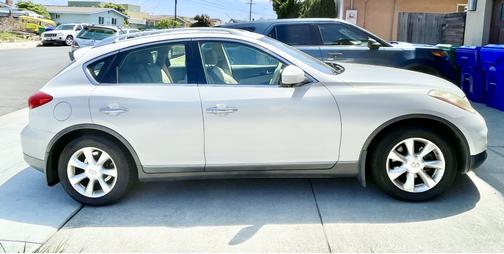 2010 INFINITI EX35 Journey