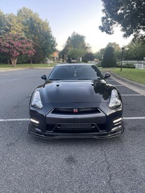 2014 Nissan GT-R Premium