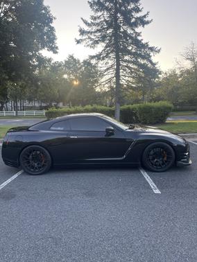 2014 Nissan GT-R Premium