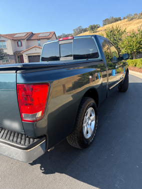 Blue 2007 Nissan Titan SE King Cab