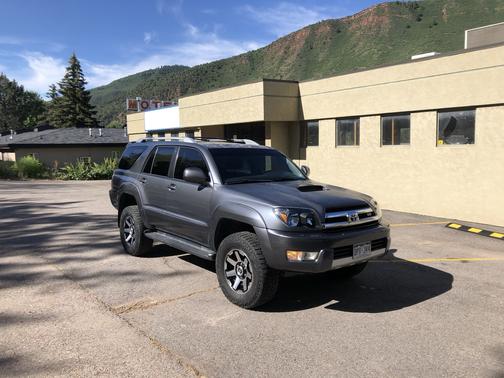 2004 Toyota 4Runner Sport V8
