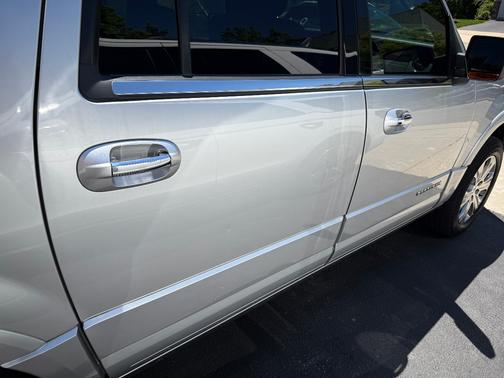 Silver 2017 Ford Expedition EL Platinum