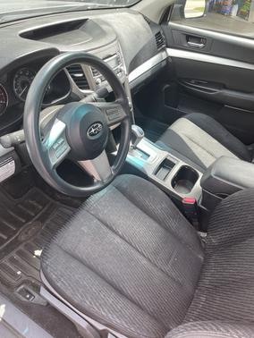 2010 Subaru Legacy 2.5 i