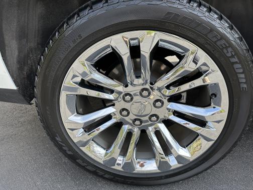 2018 Cadillac Escalade ESV Platinum