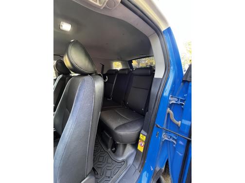 2007 Toyota FJ Cruiser Base