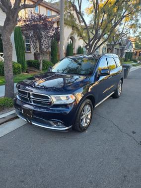 Blue 2017 Dodge Durango SXT