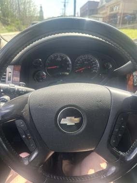 Red 2008 Chevrolet Tahoe LT
