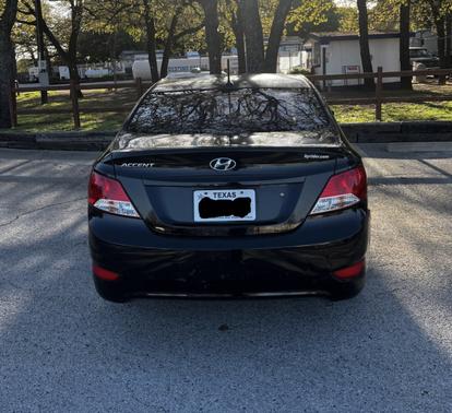2013 Hyundai Accent GLS