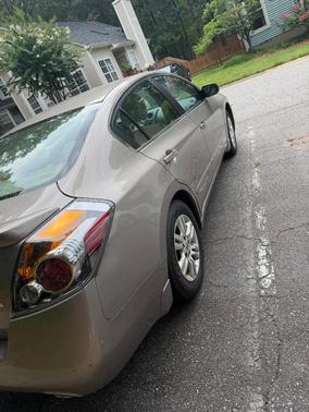 Beige 2012 Nissan Altima 2.5 S