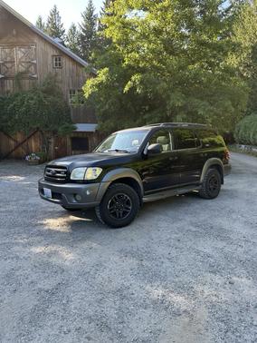 2003 Toyota Sequoia SR5