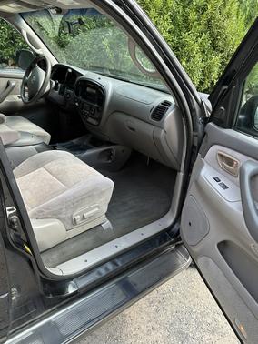 2003 Toyota Sequoia SR5
