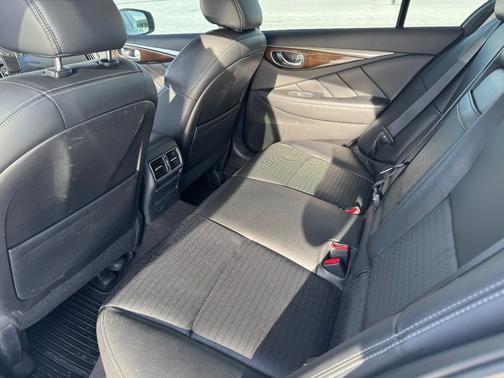 2016 INFINITI Q50 3.0t Red Sport 400