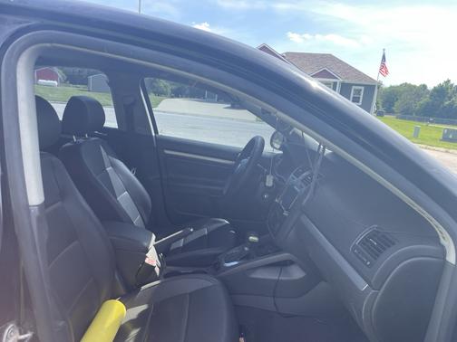 Black 2006 Volkswagen Jetta TDI