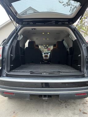 2016 GMC Acadia SLE-2