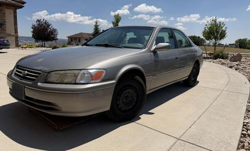 Brown 2001 Toyota Camry CE
