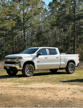 White 2019 Chevrolet Silverado 1500 LT