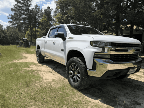 White 2019 Chevrolet Silverado 1500 LT