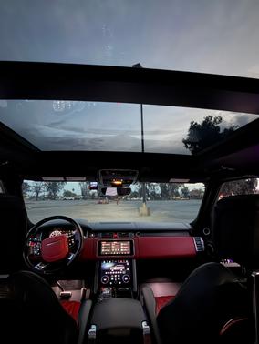 White 2020 Land Rover Range Rover SV Autobiography Dynamic SWB