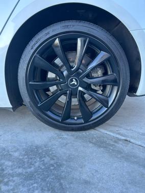 2018 Tesla Model 3 Mid Range