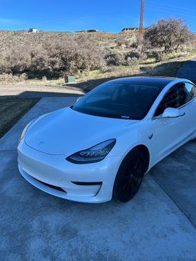 2018 Tesla Model 3 Mid Range