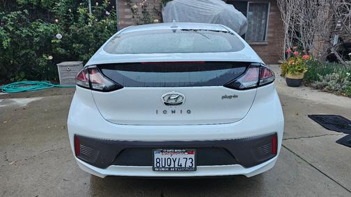 2020 Hyundai IONIQ Plug-In Hybrid SEL