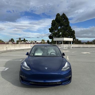 2019 Tesla Model 3 Performance