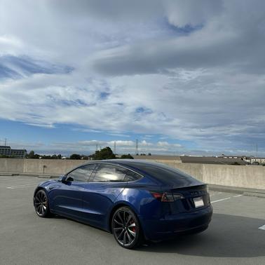 2019 Tesla Model 3 Performance