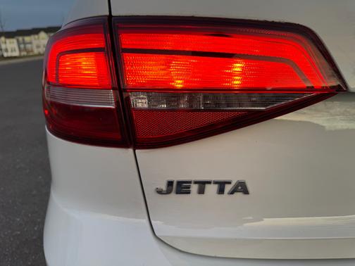 2015 Volkswagen Jetta 1.8T SE