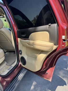 Red 2008 Chevrolet Tahoe LT