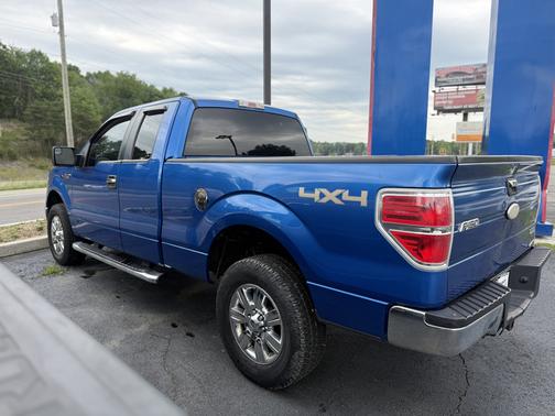 Blue 2012 Ford F-150 XLT