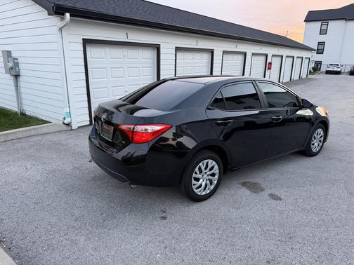 Black 2018 Toyota Corolla LE