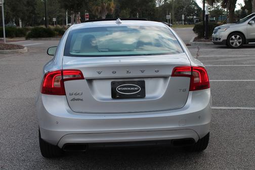2015 Volvo S60 T5 Premier