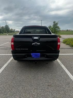 Black 2013 Chevrolet Avalanche LT