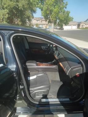 2011 Jaguar XF Base