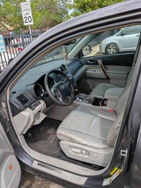Gray 2012 Toyota Highlander Limited
