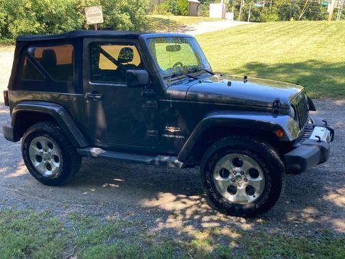 Gray 2014 Jeep Wrangler Sahara