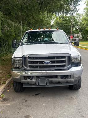 White 2004 Ford F-350 XL Crew Cab Super Duty