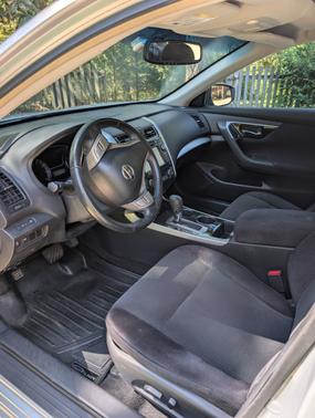 2013 Nissan Altima 2.5 SV
