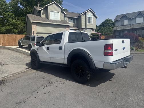 2004 Ford F-150 Lariat SuperCrew
