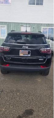 Black 2018 Jeep Compass Latitude