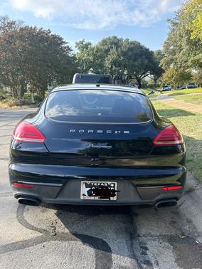 2015 Porsche Panamera 2