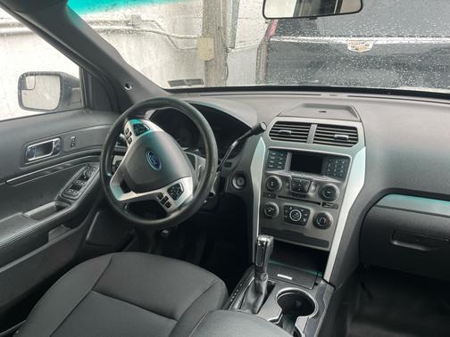 White 2015 Ford Utility Police Interceptor Base